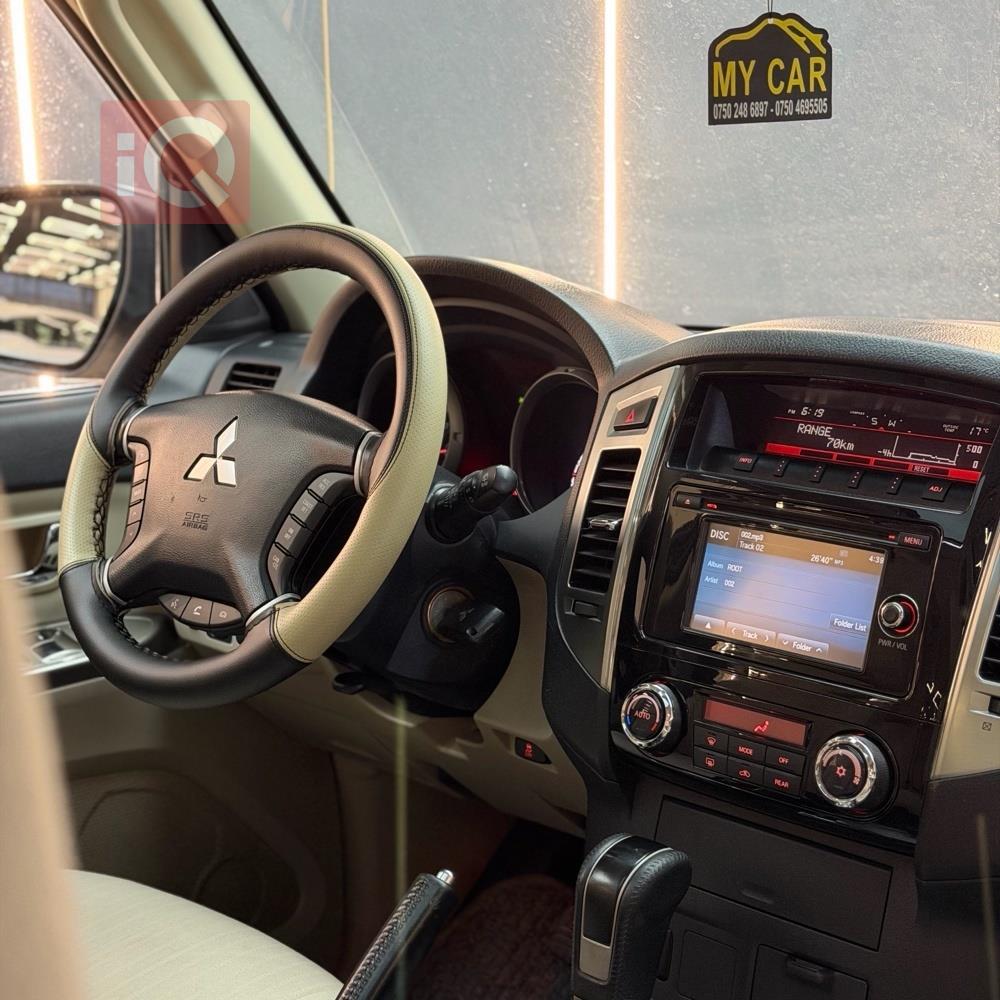 ميتسوبيشي باجيرو